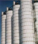 SILOS FOR BULK PLASTIC STORAGE